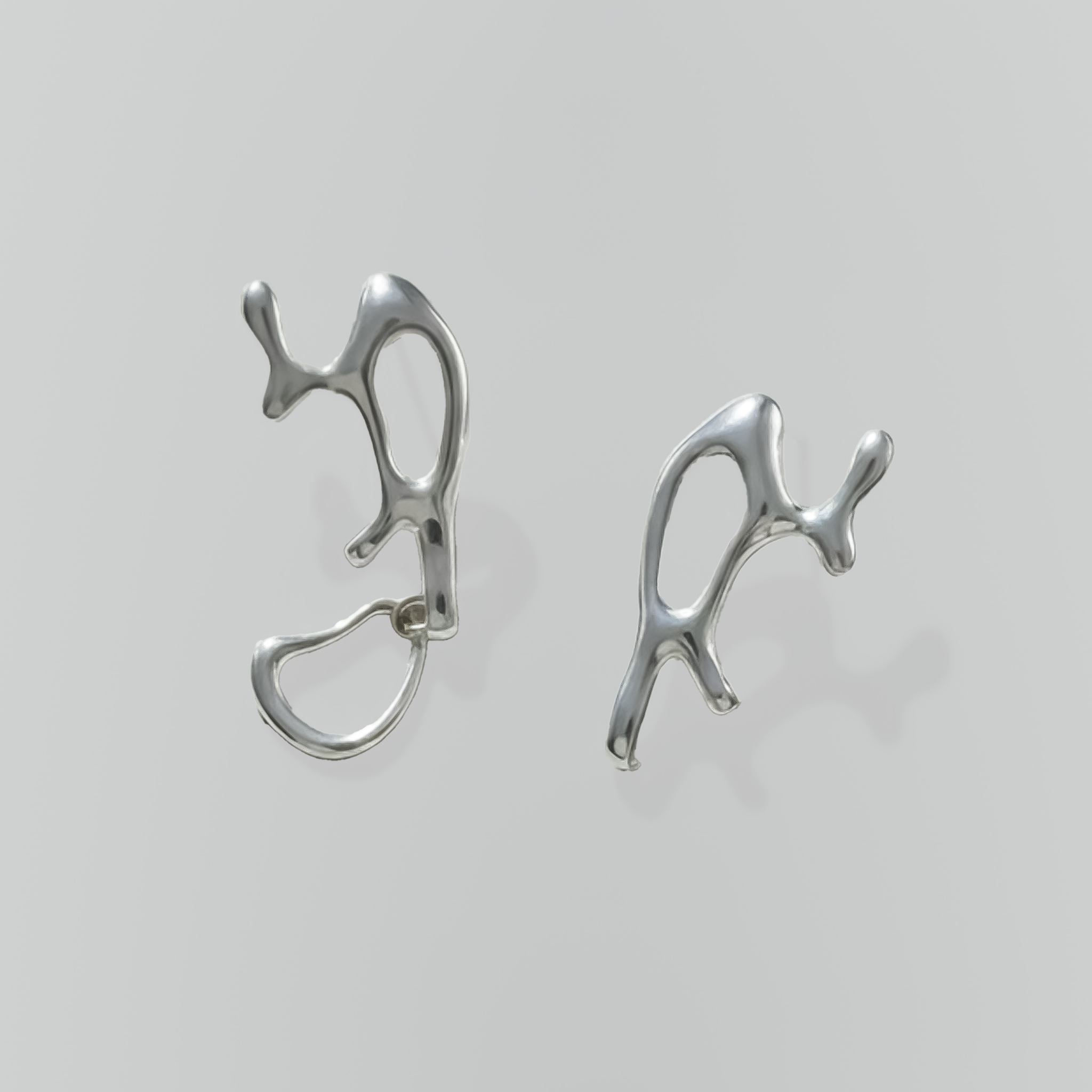 Avyakt Earrings Assymetric